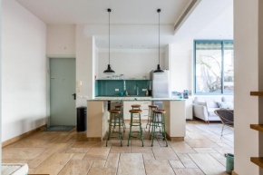 Elegant and Renovated 2BR in TLV Lev Hair by FeelHome